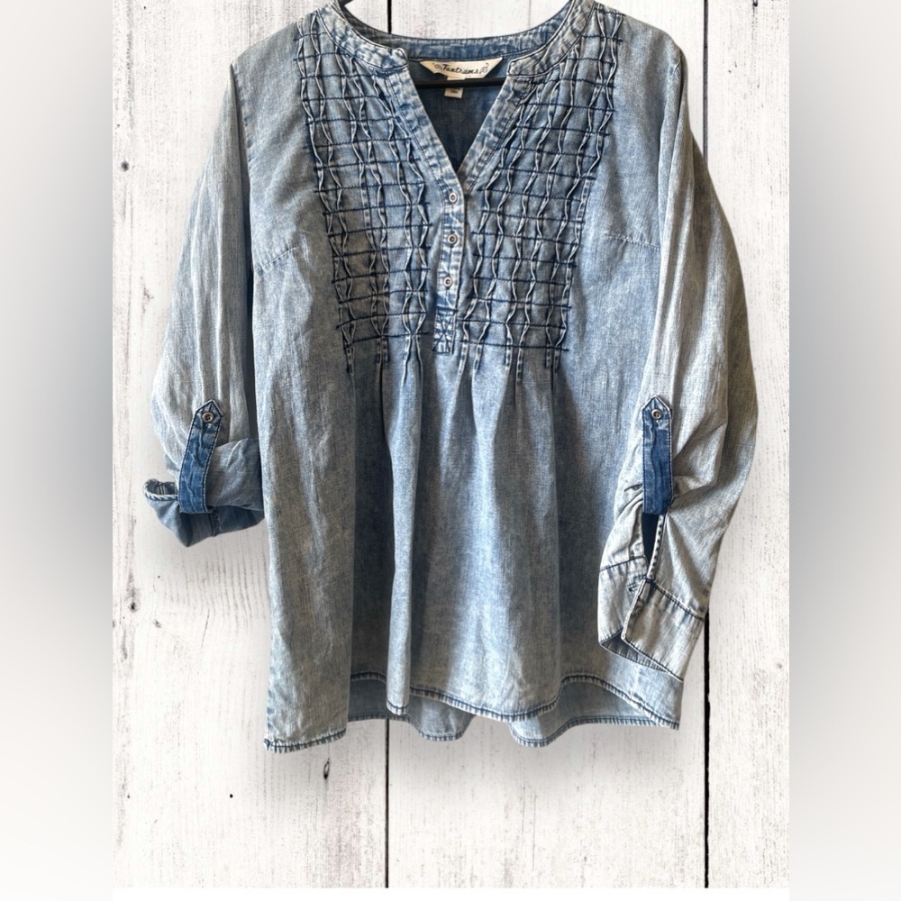Tantrums Women's Chambray Bib Denim Blouse Top Size Mediun Blue Acid Wash